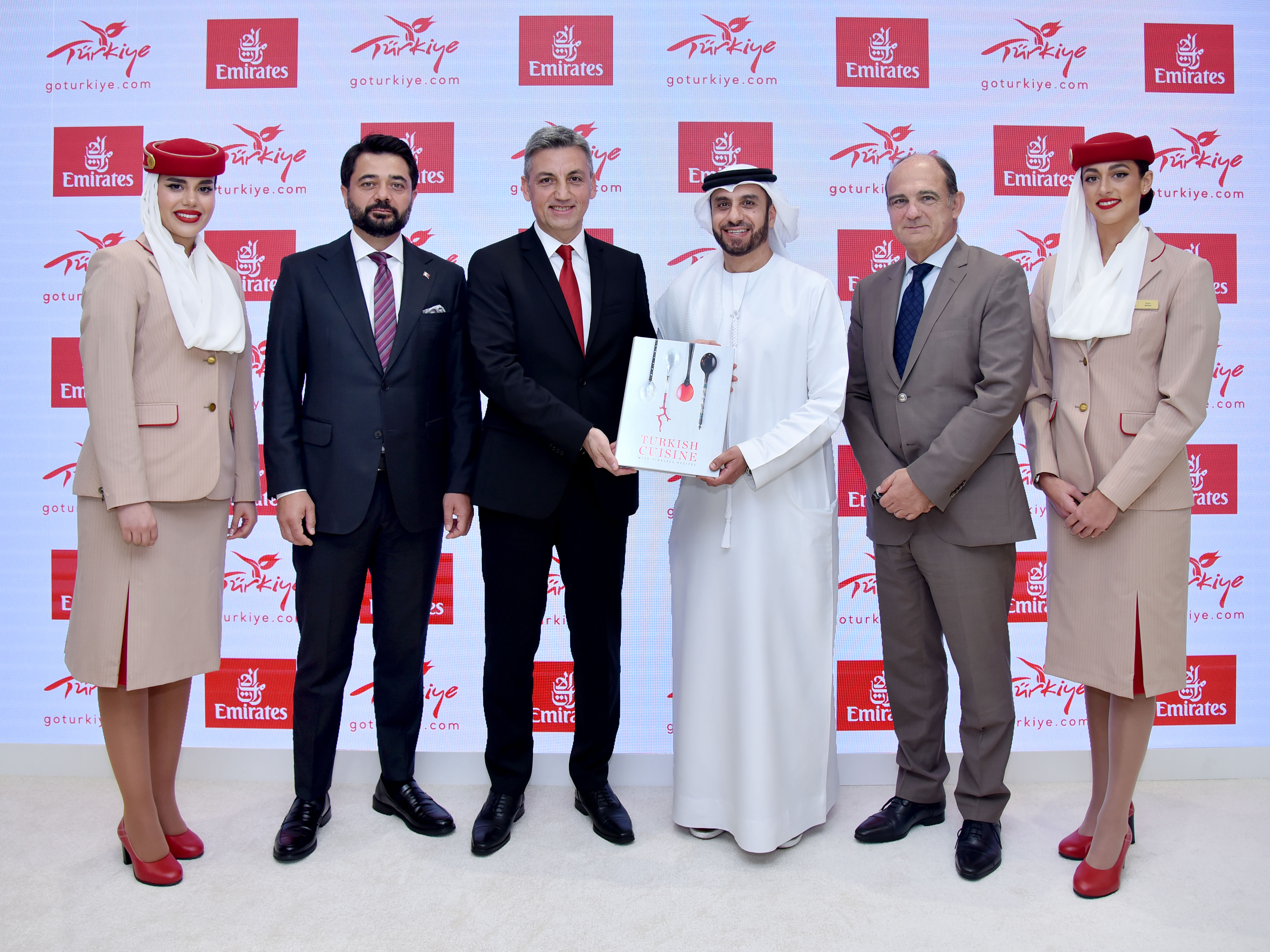 Emirates, Türkiye'deki Turizmi Desteklemek için Türkiye Turizm Tanıtım ve Geliştirme Ajansı (TGA) ile İş birliği Anlaşması Imzaladı
