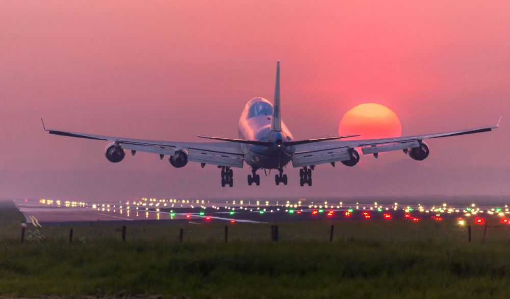 Pandemic Hastens the End of Jumbo Jets 