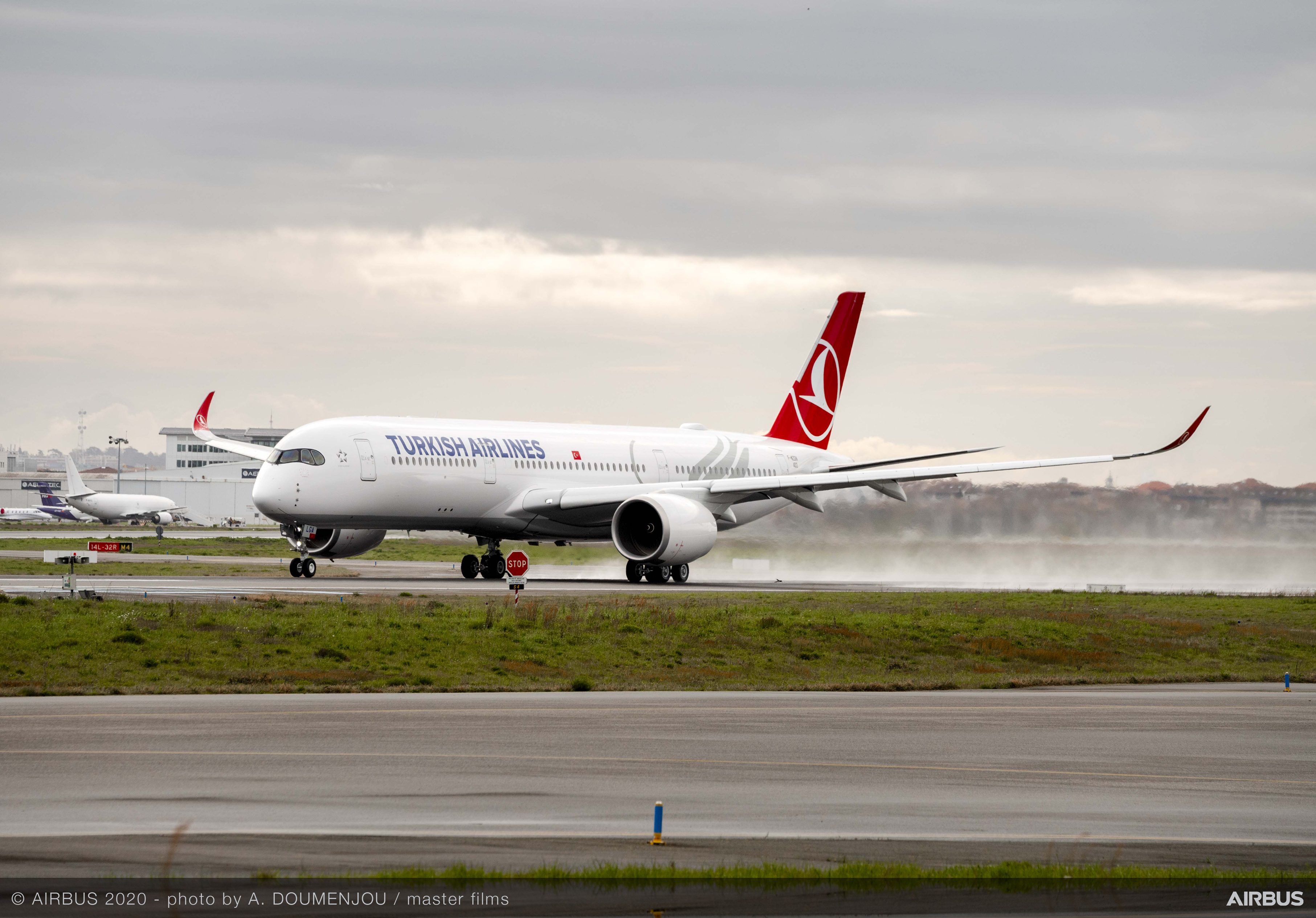 Türk Hava Yolları, ilk Airbus A350 XWB Siparişini Teslimatı Ertelendi